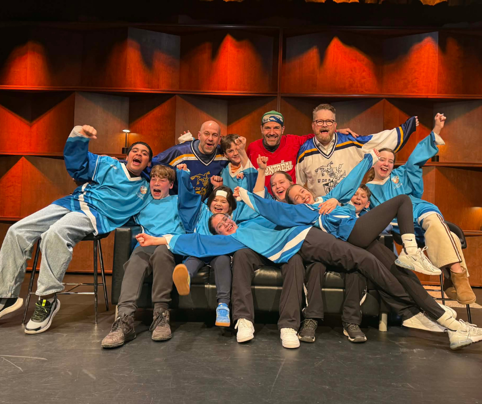 Les Newbies improvisent au profit de l’équipe d’impro